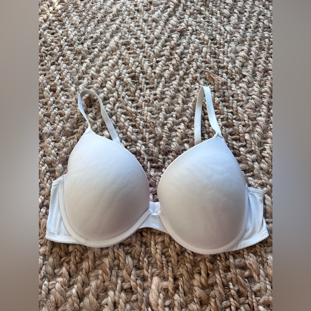 White PINK Victoria’s Secret bra
